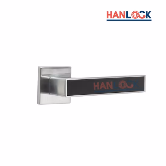 QUINCAILLERIE DE MEUBLES DE POIGNÉE D'ARMOIRE EN LAITON